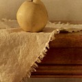apple pear on a table